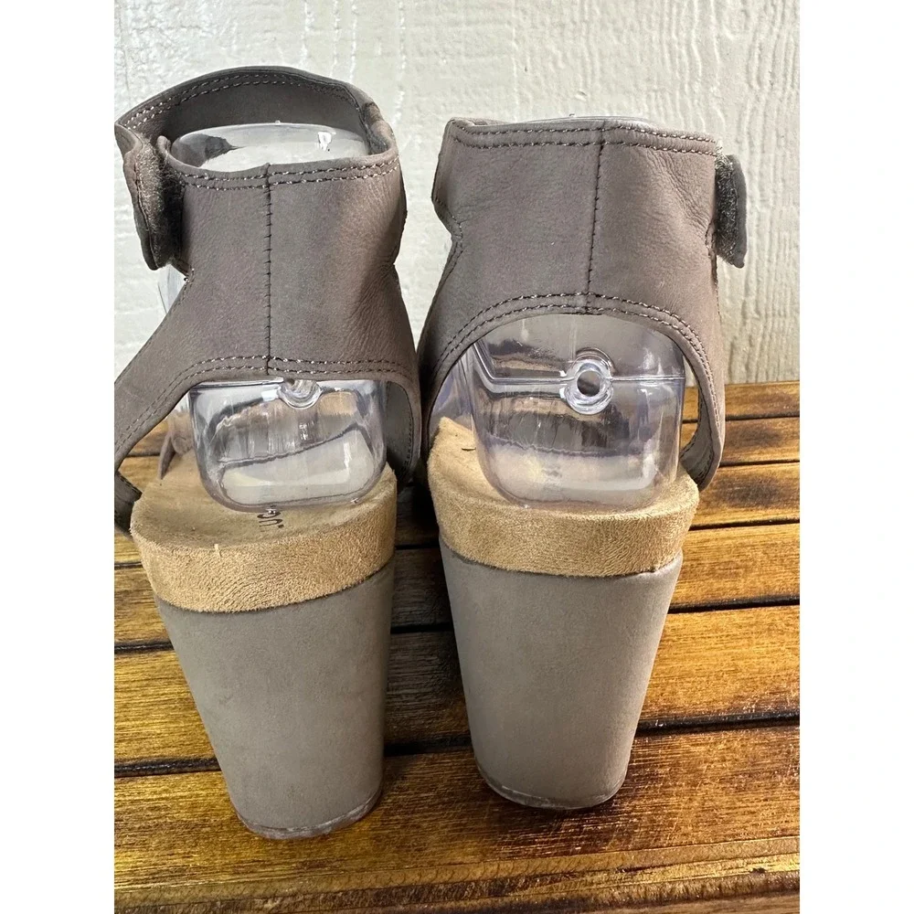 Lucky Brand Wedge Sandals Women's 9M Ankle‎ Strap Casual Taupe Shoes